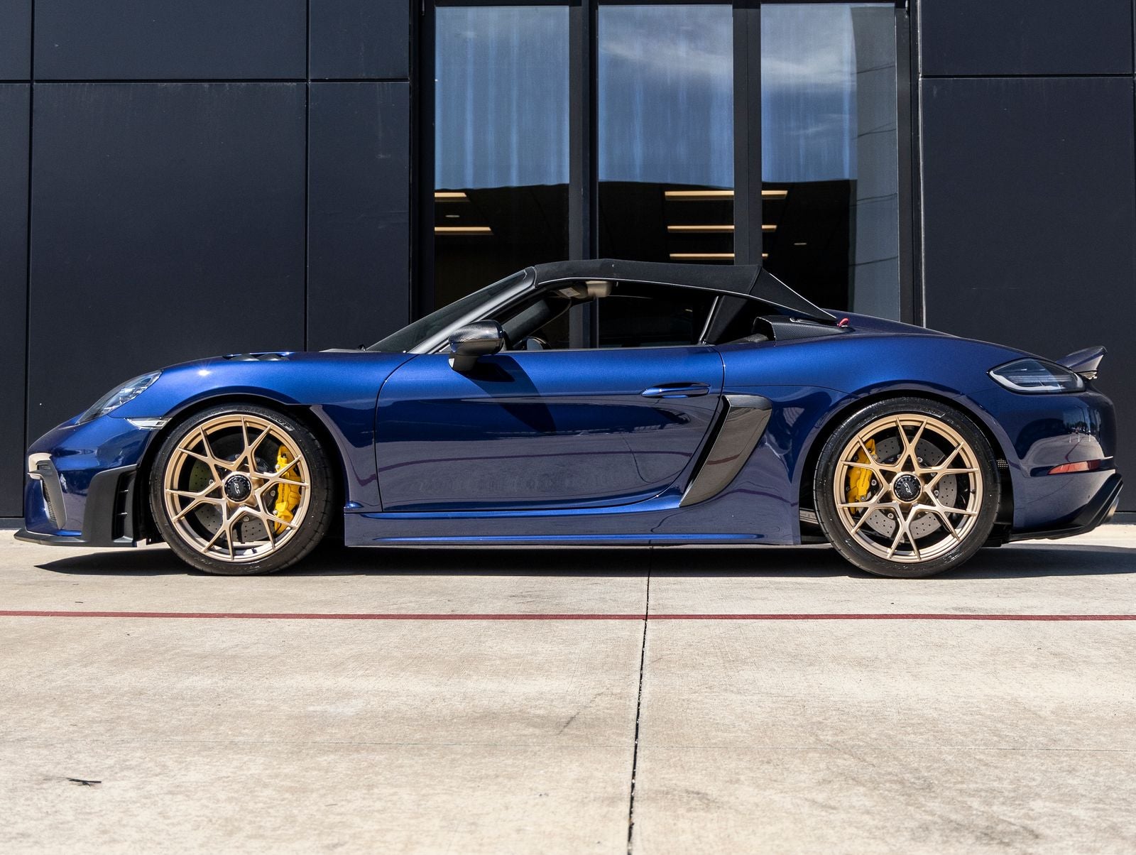 2024 Porsche 718 Spyder RS