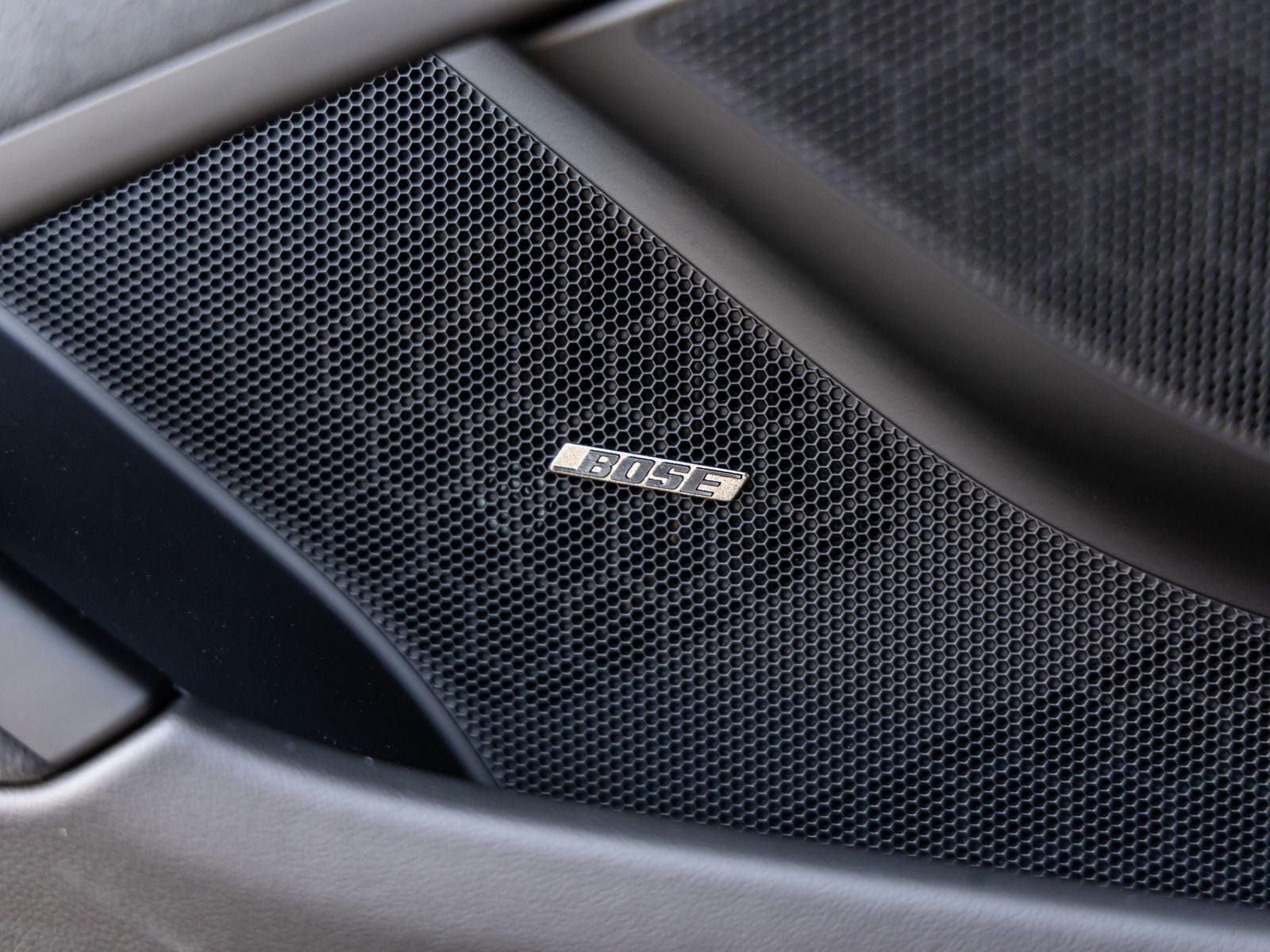 2025 Porsche 718 Spyder RS