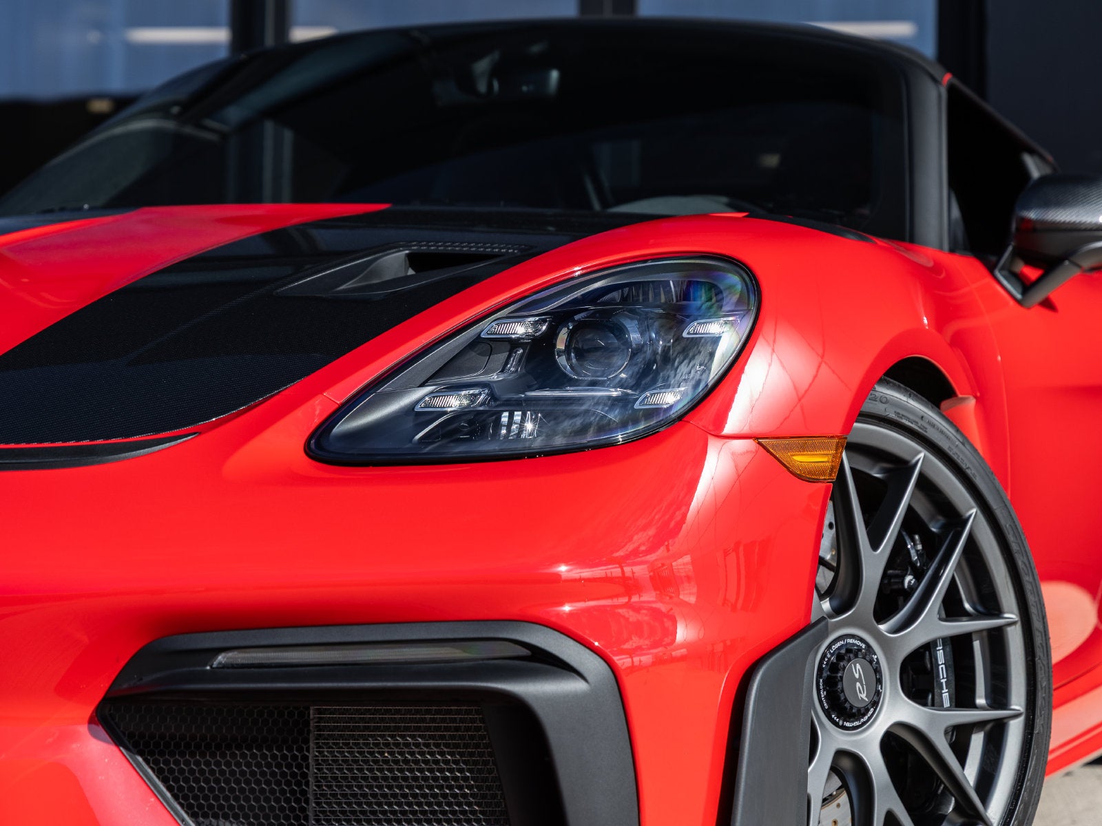 2025 Porsche 718 718 Spyder RS