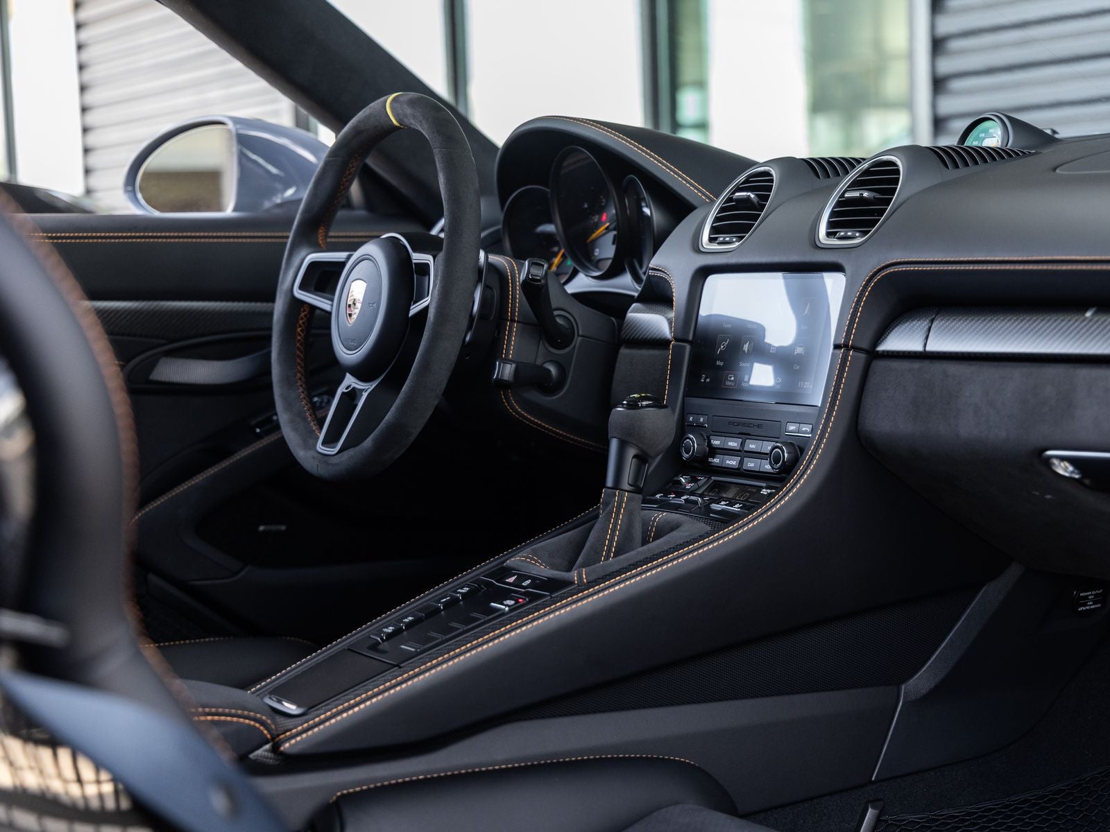2025 Porsche 718 Spyder RS