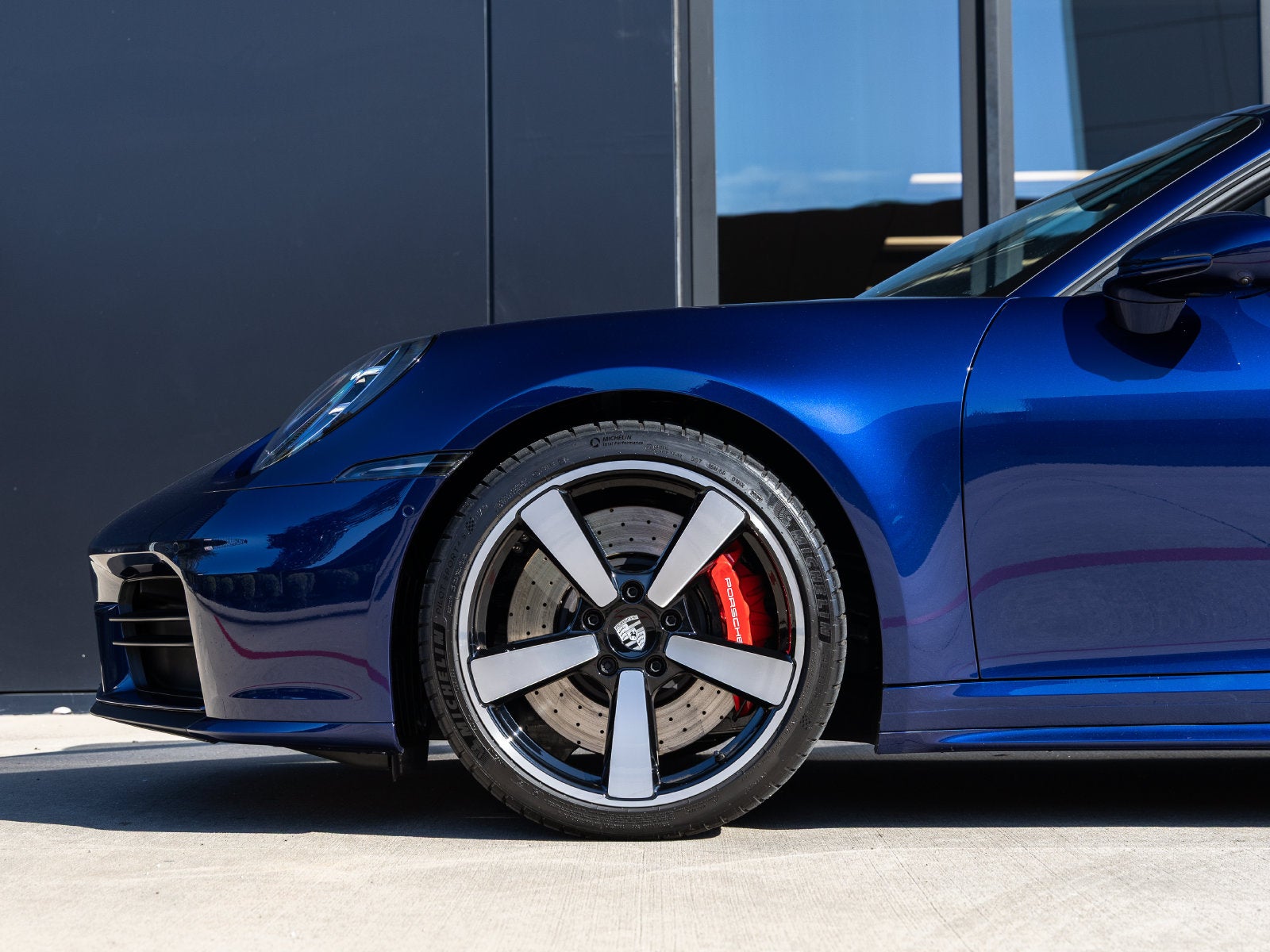 2026 Porsche 911 Carrera 4S Cabriolet