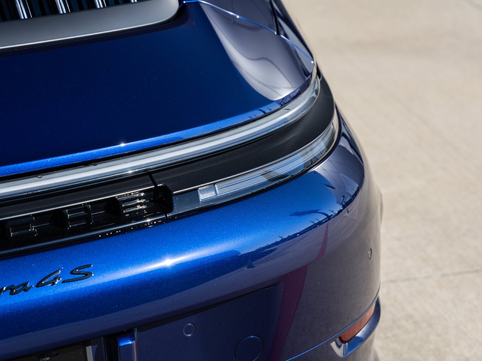 2026 Porsche 911 Carrera 4S Cabriolet