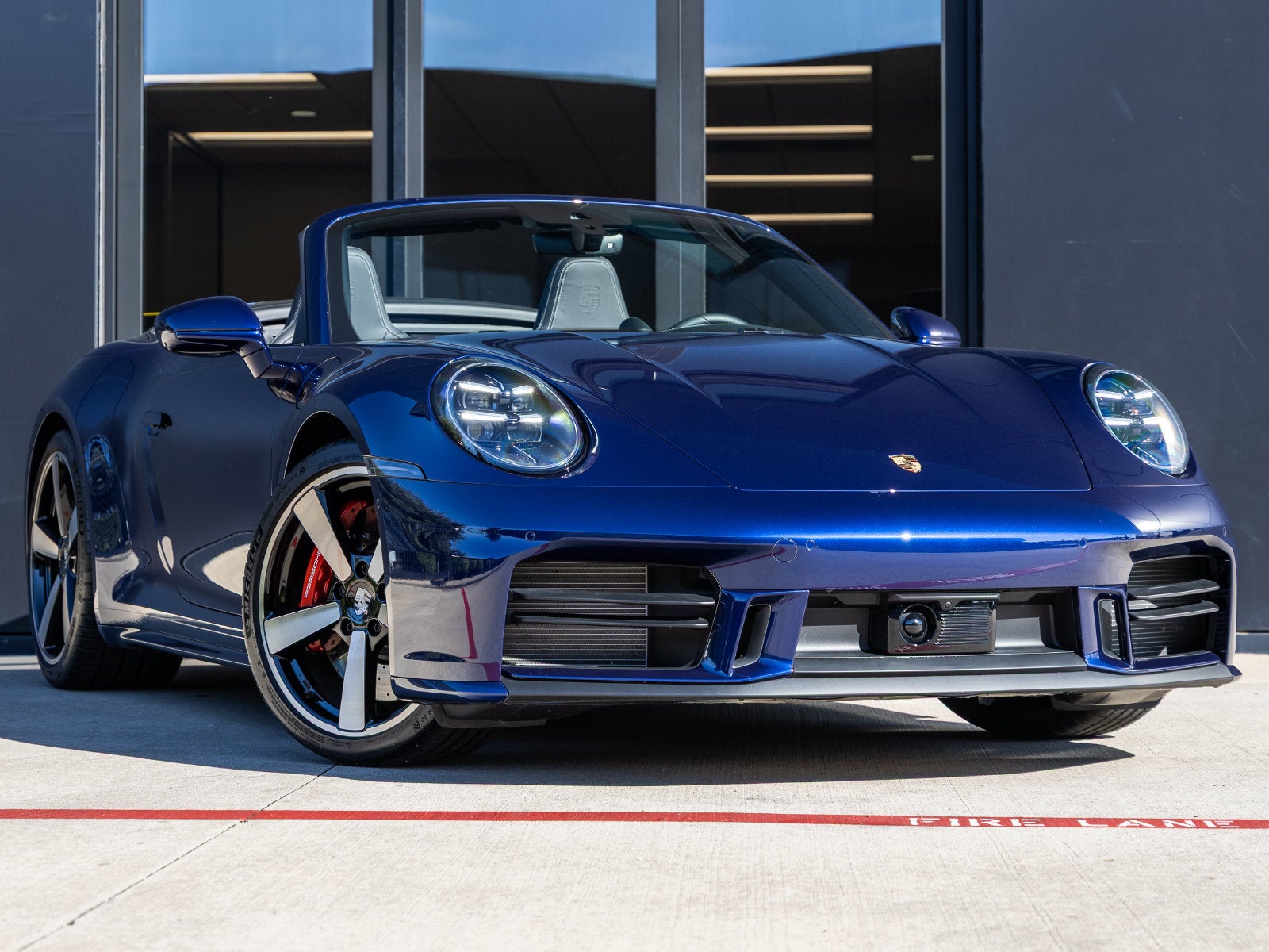 2026 Porsche 911 Carrera 4S Cabriolet