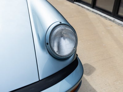 1988 Porsche 911 Carrera Cabriolet
