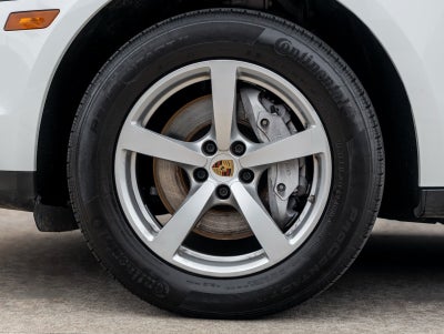 2021 Porsche Macan Macan