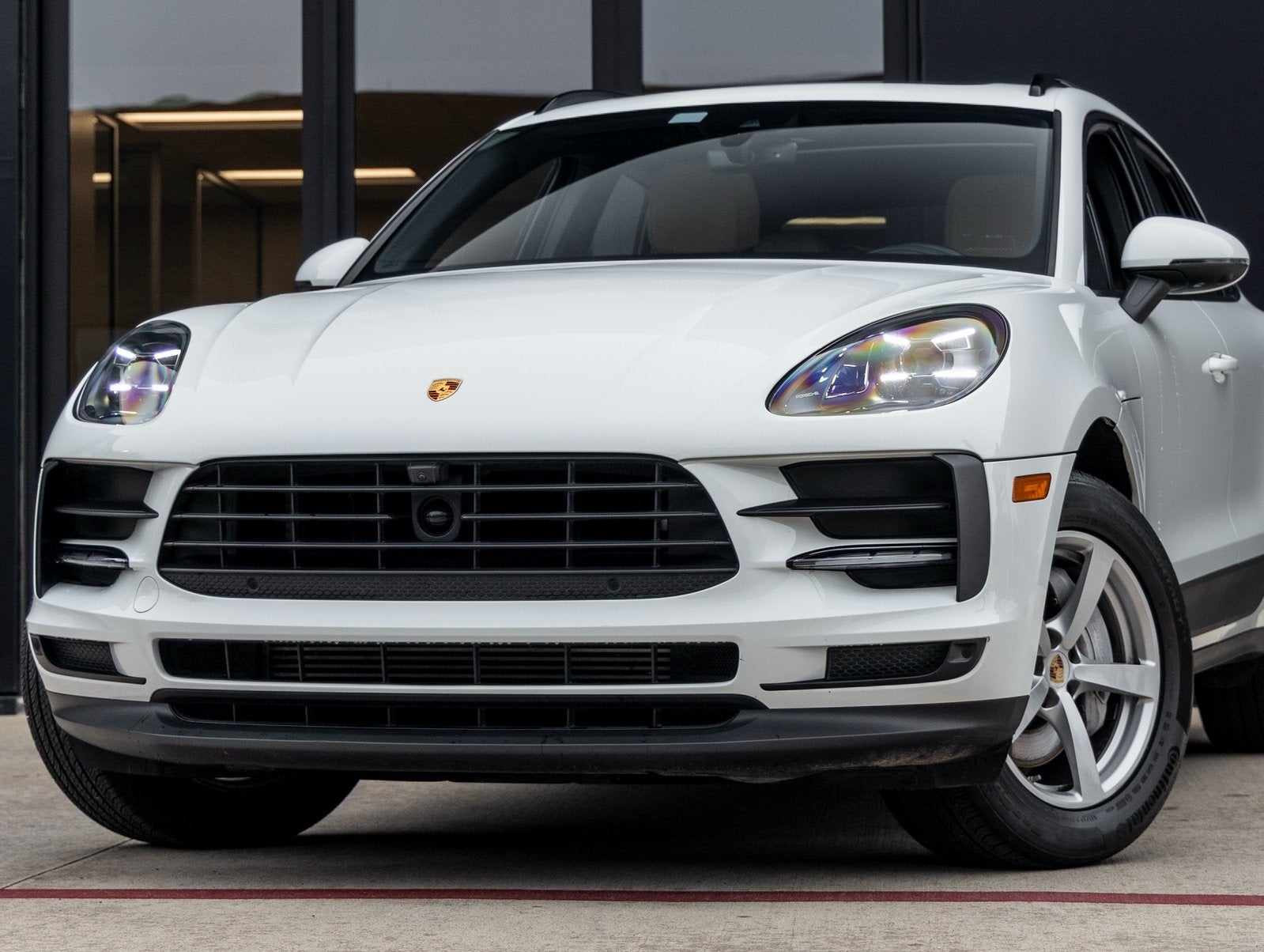 2021 Porsche Macan Macan