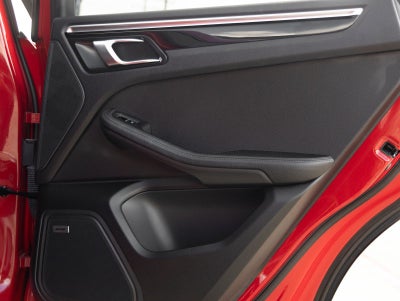 2024 Porsche Macan AWD