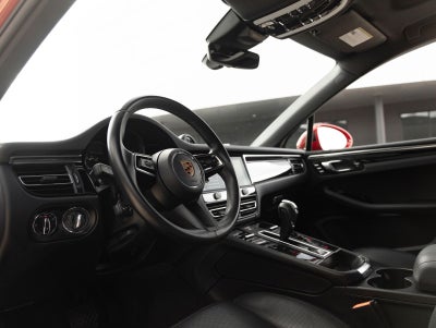 2024 Porsche Macan AWD