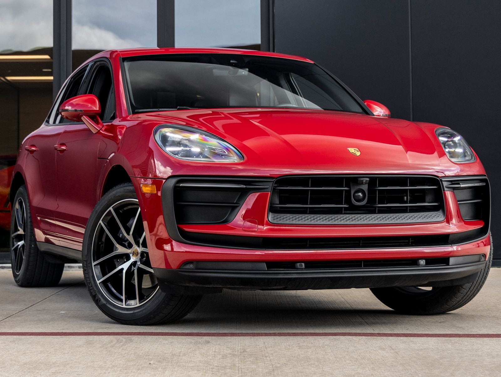 2024 Porsche Macan AWD