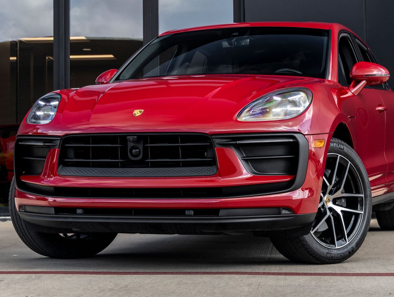 2024 Porsche Macan AWD