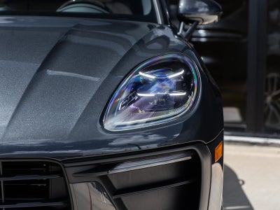 2025 Porsche Macan Macan