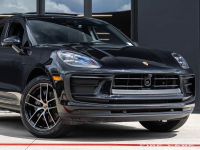 2026 Porsche Macan Macan