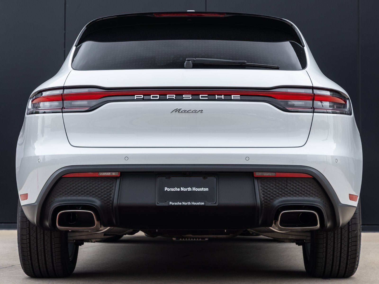 2026 Porsche Macan Macan