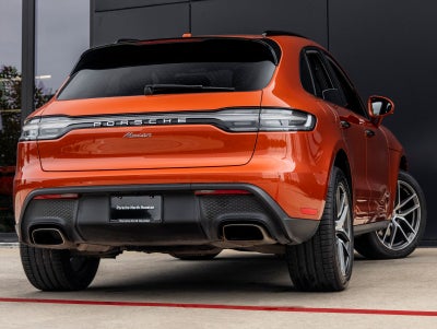 2022 Porsche Macan Macan