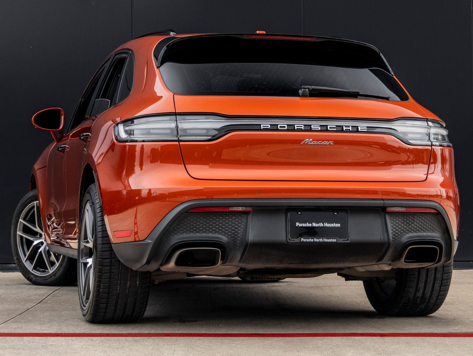 2022 Porsche Macan Macan
