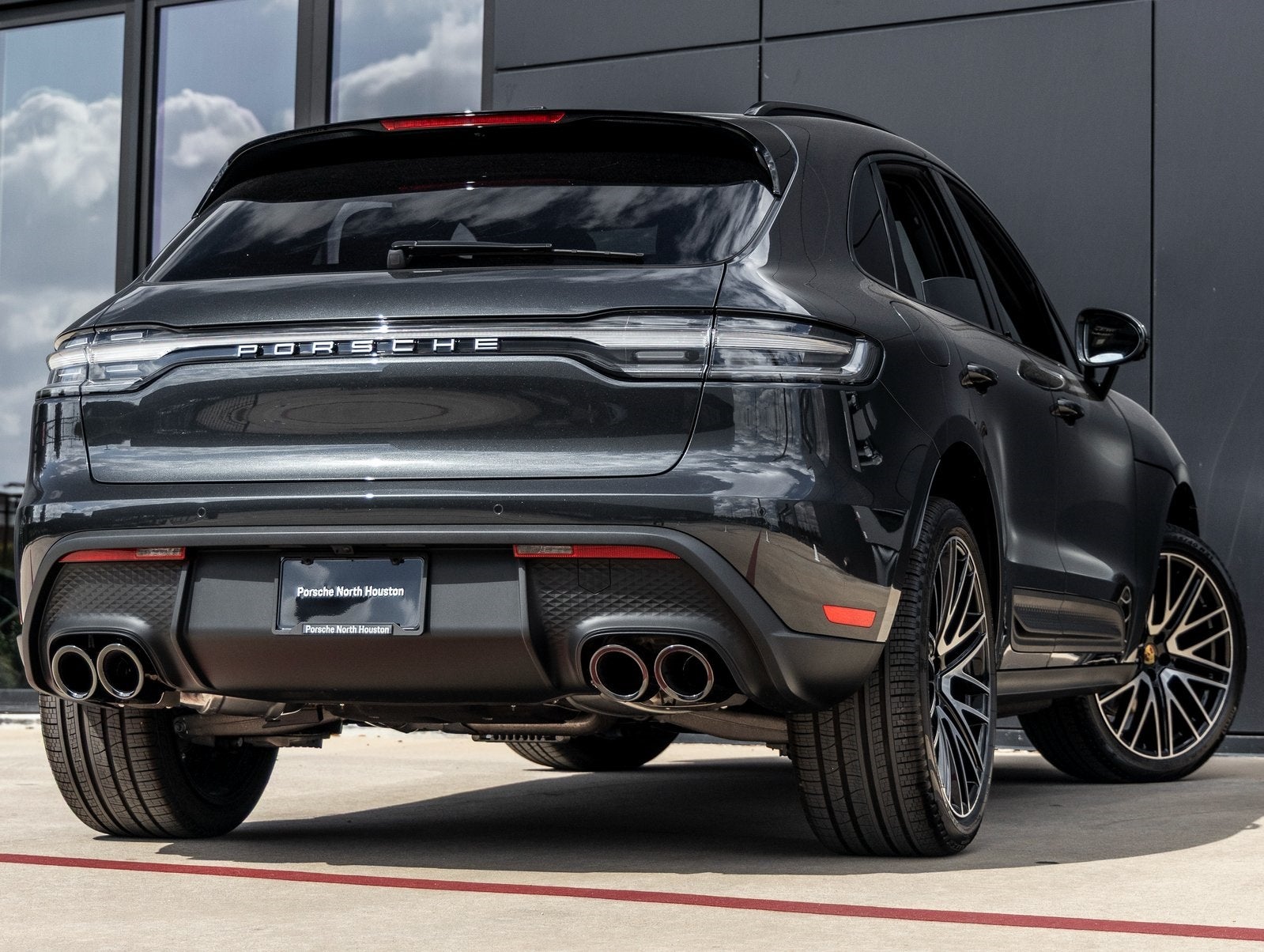 2026 Porsche Macan Macan