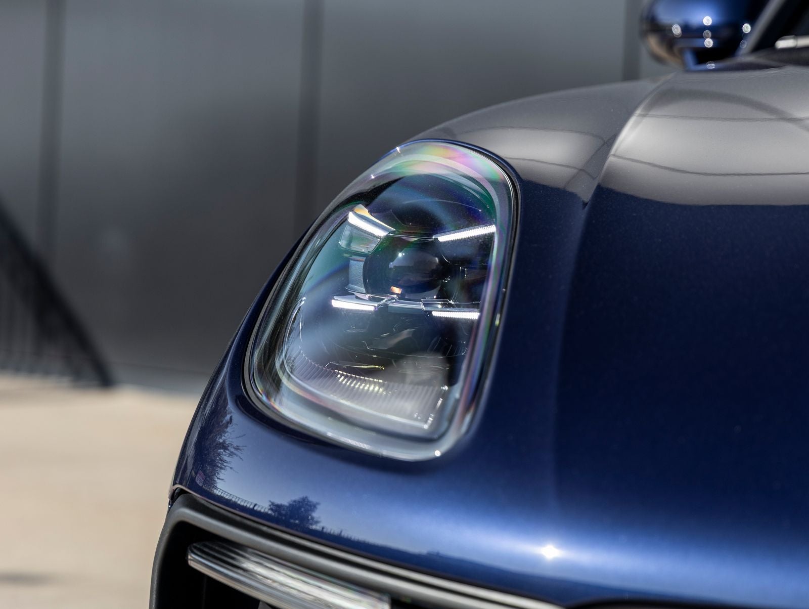 2026 Porsche Macan Base