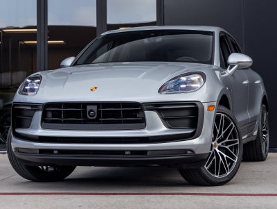 2026 Porsche Macan Macan