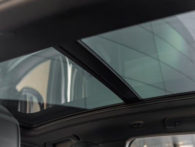 2021 Porsche Macan Macan