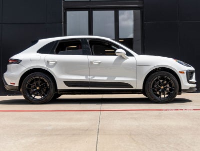 2023 Porsche Macan Macan (MY23)