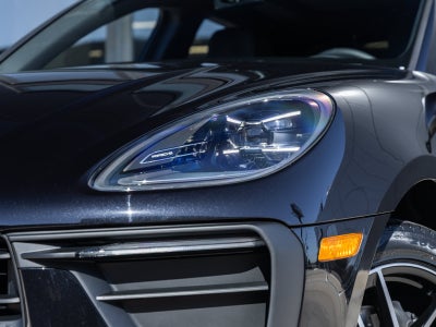 2026 Porsche Macan Macan