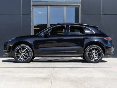 2026 Porsche Macan Macan