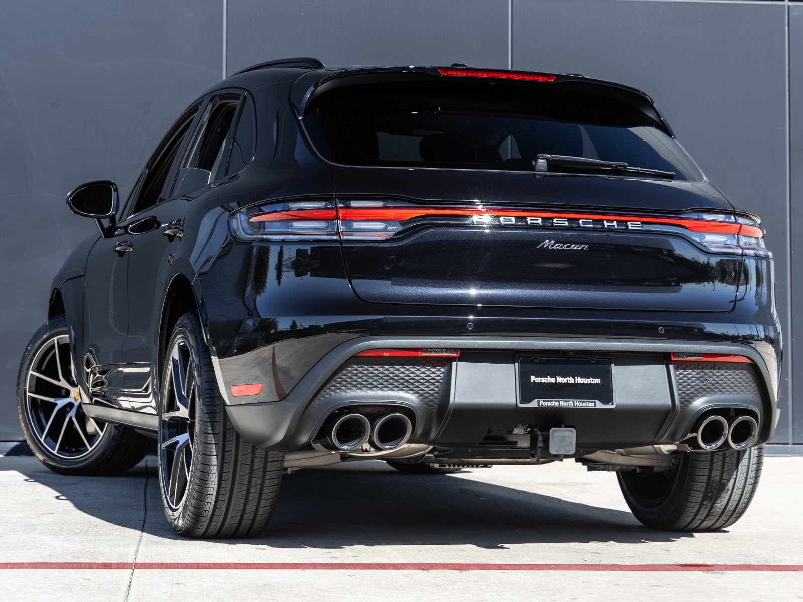 2026 Porsche Macan Macan