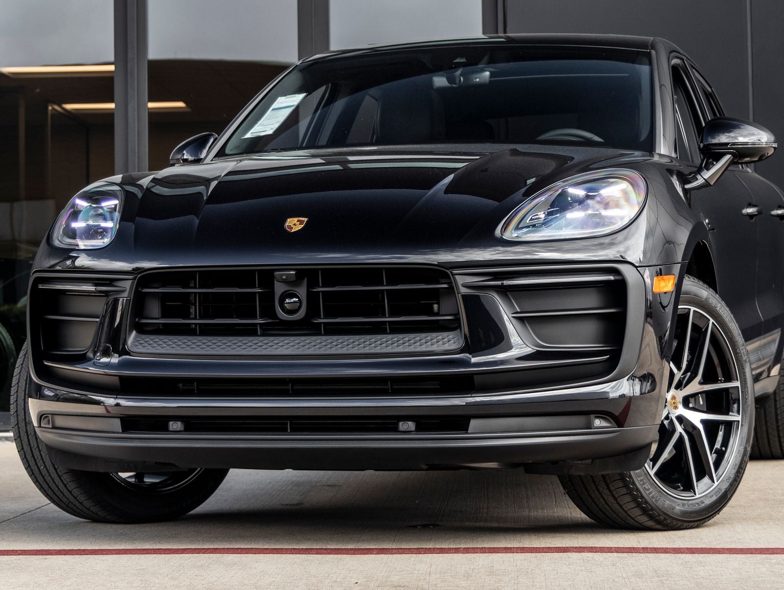 2026 Porsche Macan Macan