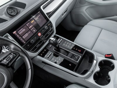 2023 Porsche Macan Macan (MY23)