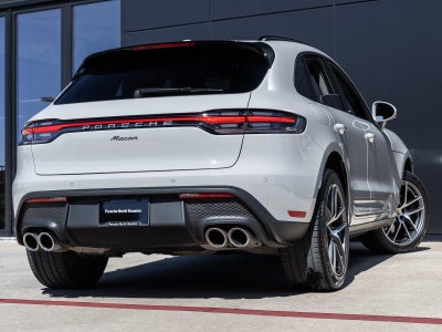 2023 Porsche Macan Macan (MY23)