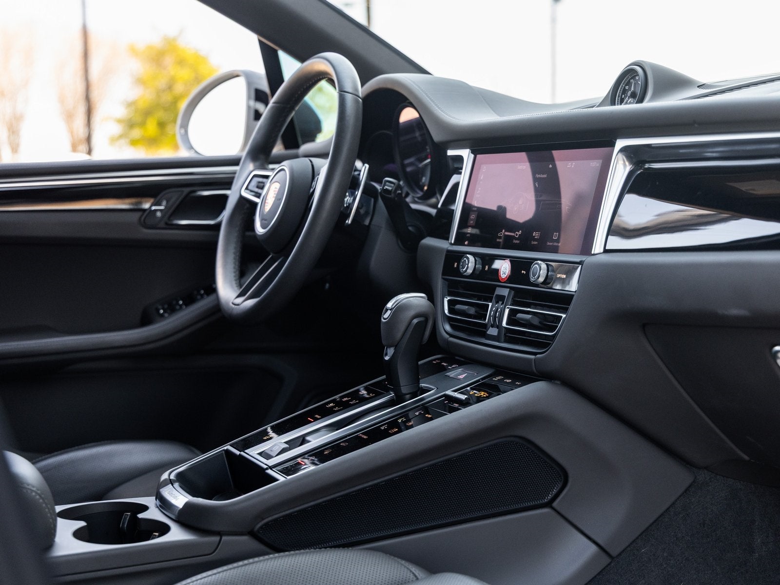 2023 Porsche Macan Macan (MY23)