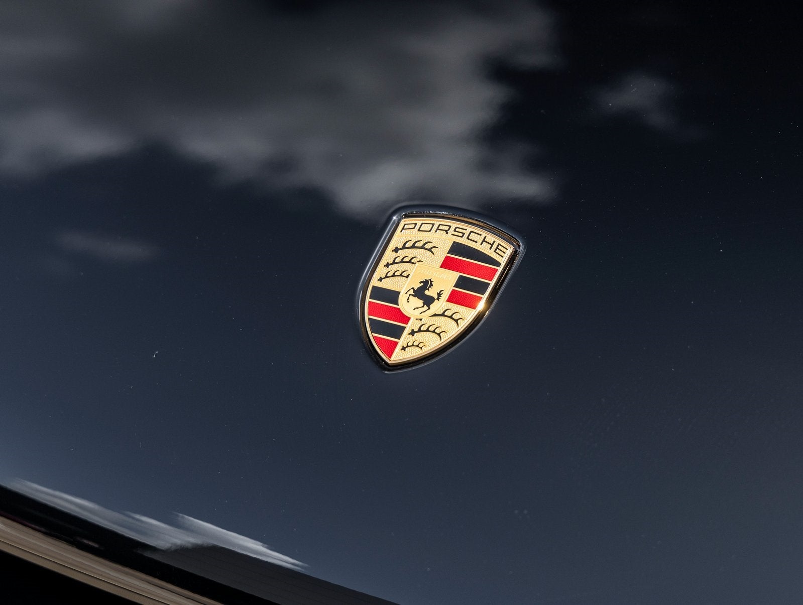 2025 Porsche Macan Macan