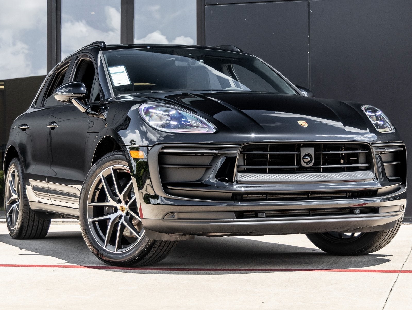 2025 Porsche Macan Macan