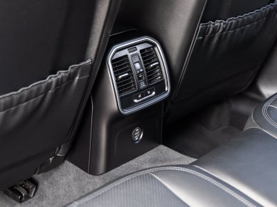 2018 Porsche Macan Macan Sport Edition