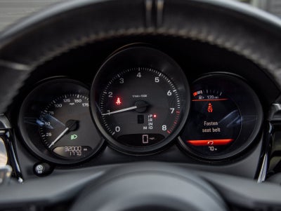2023 Porsche Macan Base