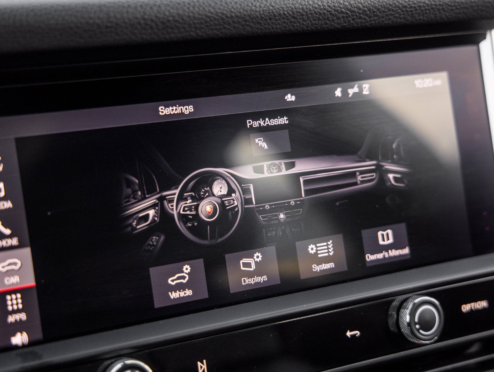 2023 Porsche Macan Base
