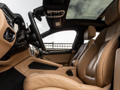 2024 Porsche Macan Macan (MY24)