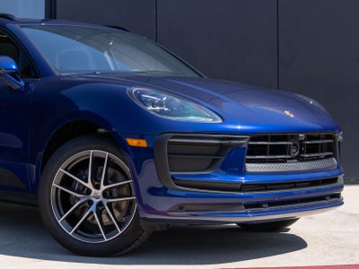 2025 Porsche Macan Macan