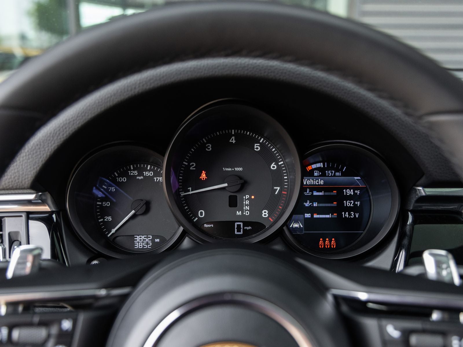 2026 Porsche Macan AWD