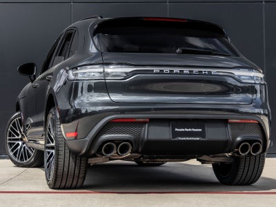 2026 Porsche Macan Macan