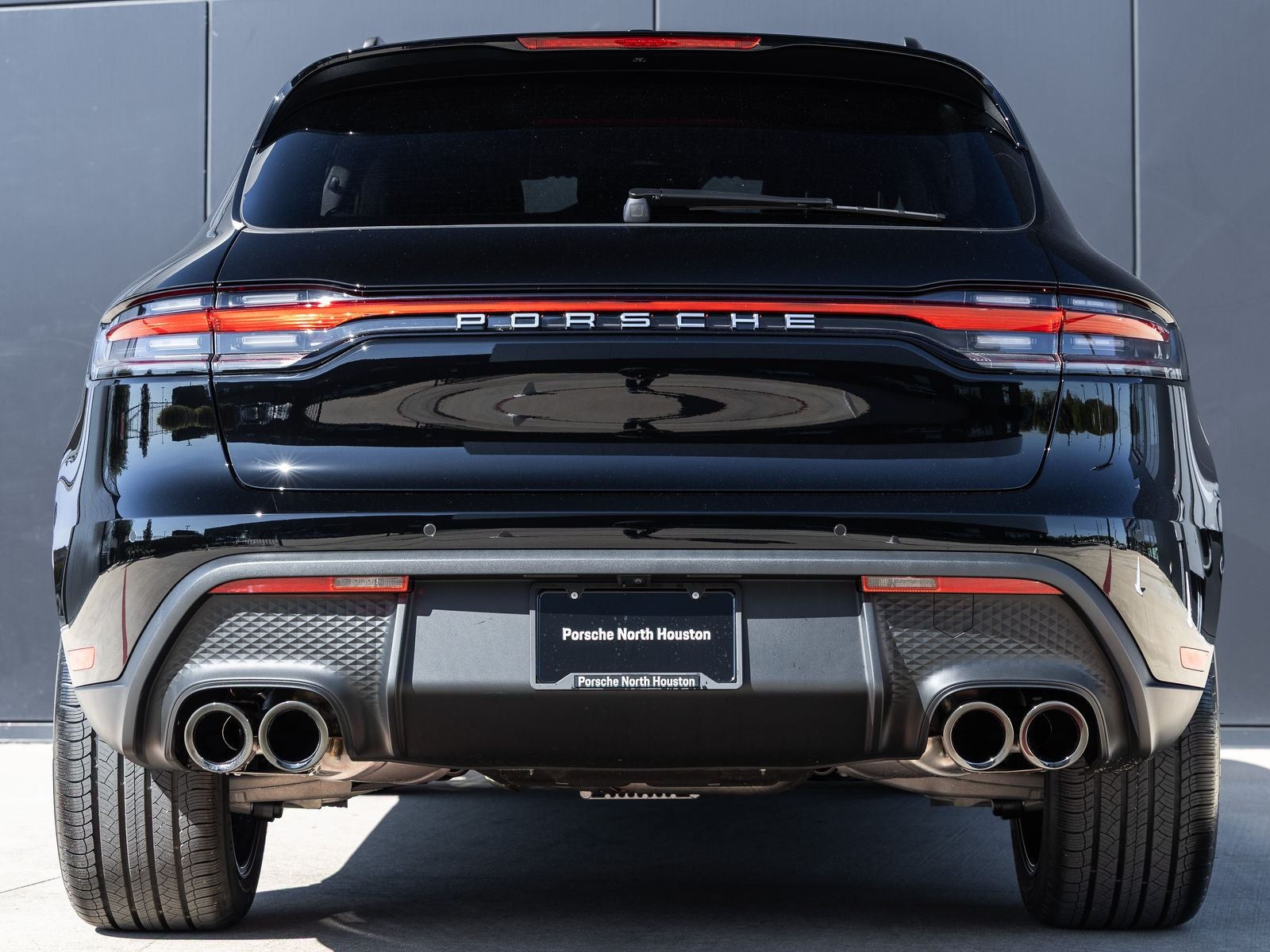 2026 Porsche Macan AWD