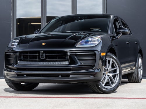 2026 Porsche Macan Base
