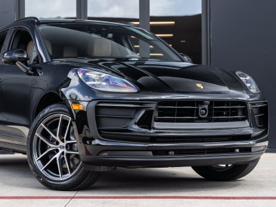 2026 Porsche Macan Macan