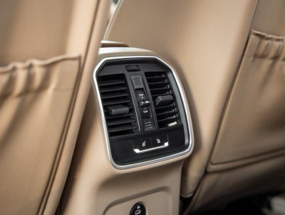 2023 Porsche Macan Macan (MY23)