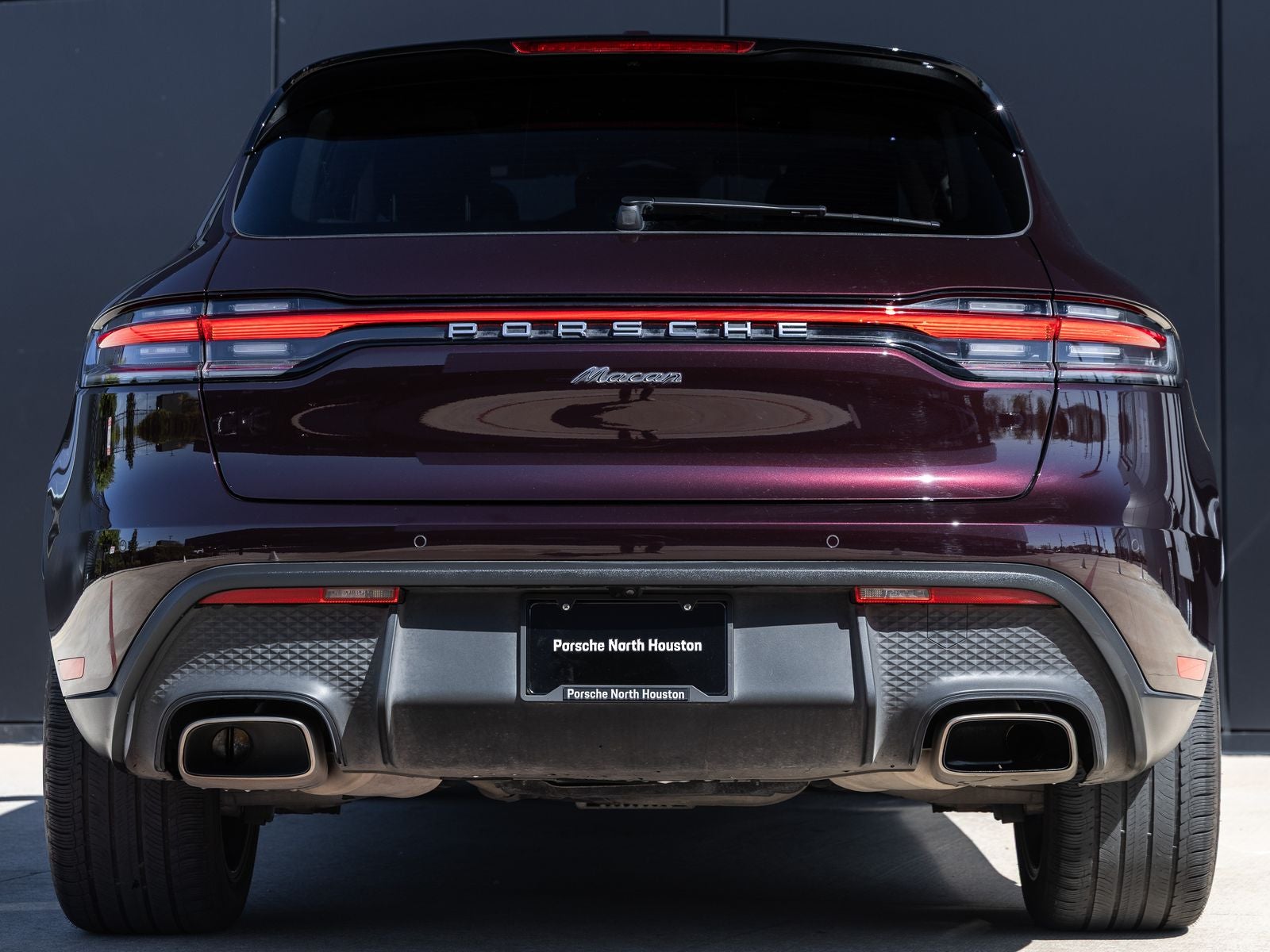 2023 Porsche Macan Macan (MY23)