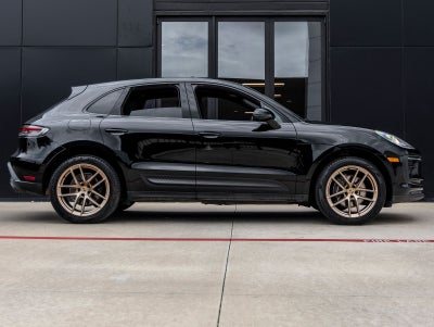 2023 Porsche Macan Macan (MY23)