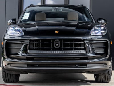 2025 Porsche Macan AWD