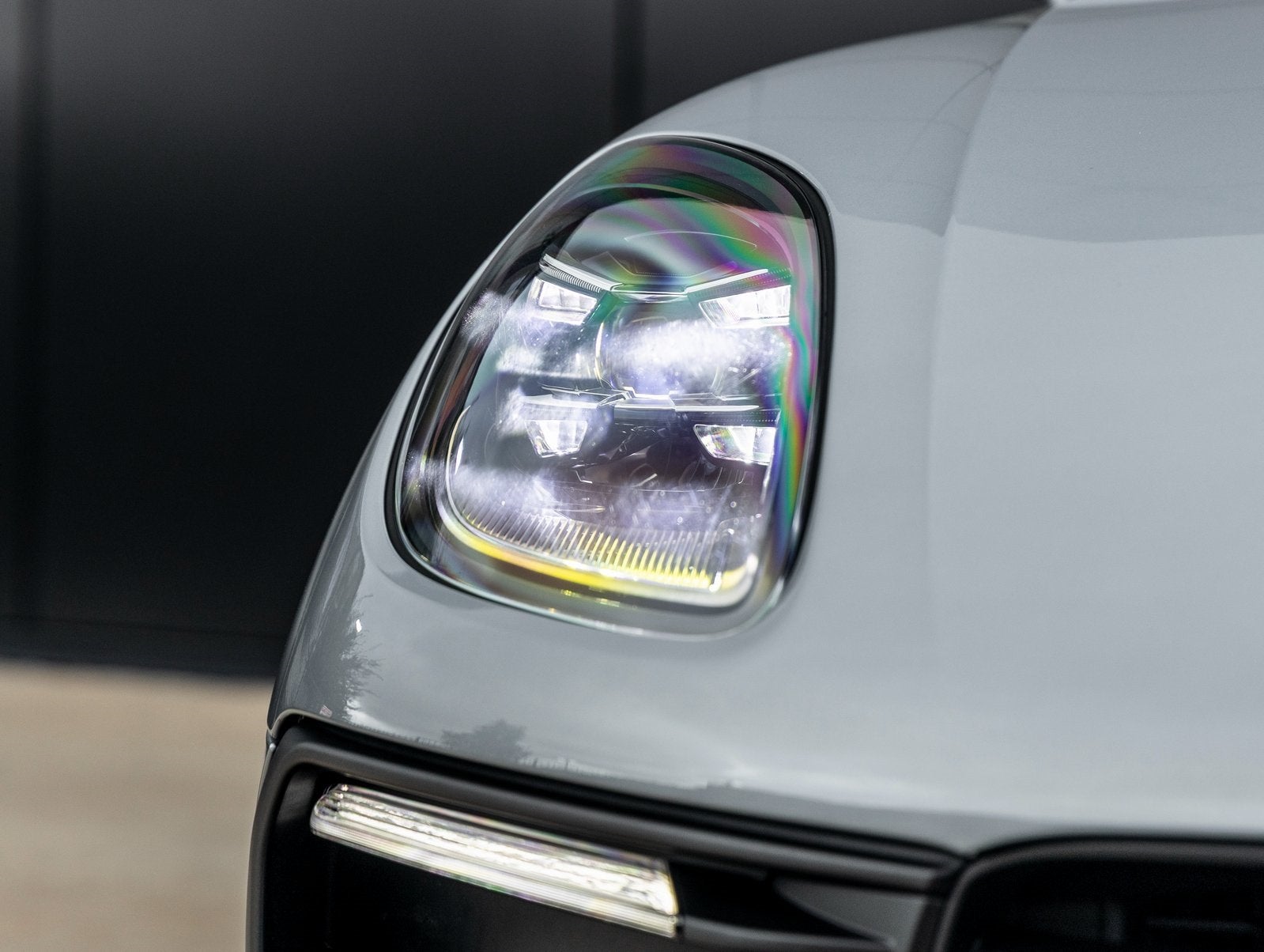 2025 Porsche Macan Macan