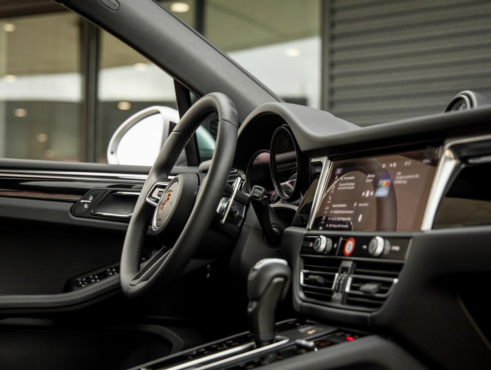 2025 Porsche Macan Macan