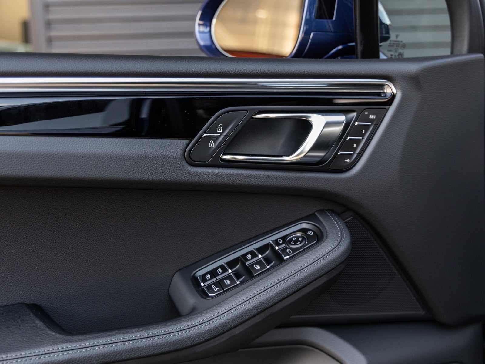 2025 Porsche Macan Macan